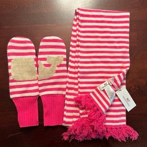 Vineyard Vines NWT pink and white striped scarf and mittens